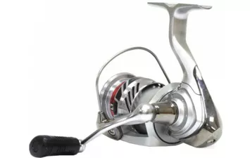Катушка безынерционная Daiwa Crossfire 20 LT 2500