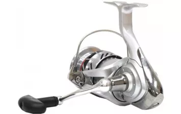 Катушка безынерционная Daiwa Crossfire 20 LT 4000-C