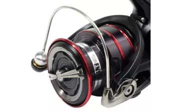 Катушка безынерционная Daiwa 20 Ninja BR LT 4000-C