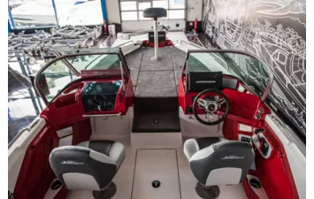 Катер NorthSilver Husky 650 SF