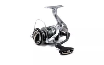 Катушка безынерционная 21 Shimano Nasci 2500