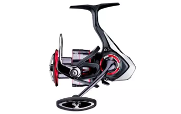 Катушка безынерционная Daiwa 20 Fuego LT 4000D-C