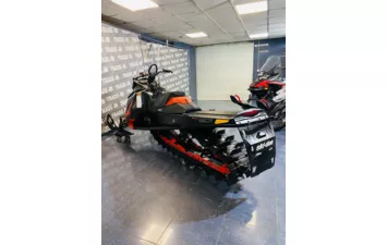 Снегоход SKI-DOO SUMMIT X 800