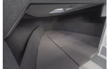 Катер VOYAGER 700 Cabin
