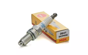 Свеча зажигания NGK DCPR9E  2641