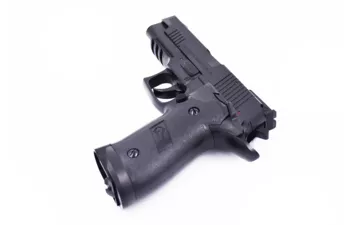 Пистолет пневматический BORNER Z122 (SS P226)