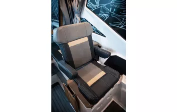 Катер NorthSilver Eagle Star Cabin 655