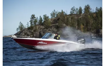 Катер NorthSilver Husky 630 SF