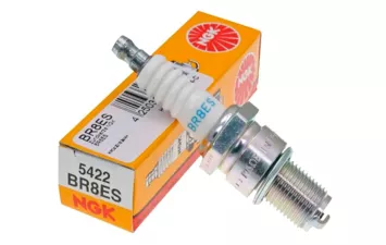 Свеча зажигания NGK BR8ES 5422/3961 (RN3C)