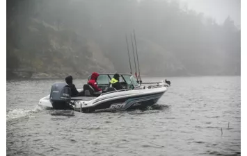 Катер NorthSilver Husky 650 SF