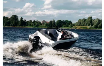 Катер Phoenix 510 BR