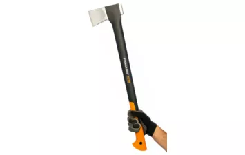Промо-набор топор-колун Fiskars Х21 + универс. нож с точилкой