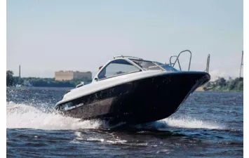 Катер Phoenix 530 HT