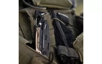Мультитул Leatherman MUT нейлоновый чехол MOLLE