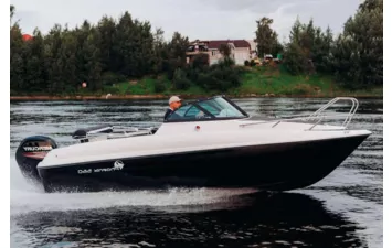 Катер Phoenix 560