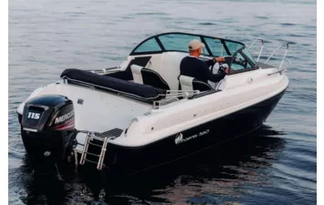 Катер Phoenix 560