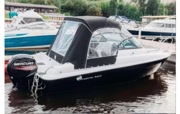 Катер Phoenix 560