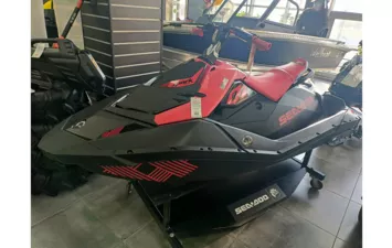 Гидроцикл Sea-Doo SPARK 2UP 90 iBR Trixx Can-Am  Red  2022