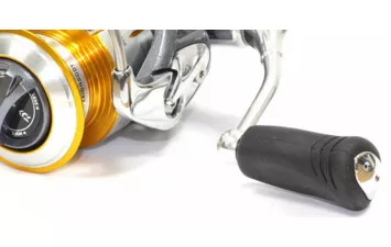 Катушка безынерционная Daiwa Freams-11 2000