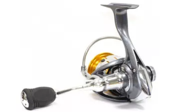 Катушка безынерционная Daiwa Freams-11 2000