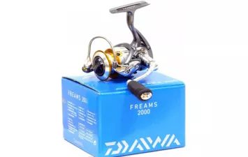 Катушка безынерционная Daiwa Freams-11 2000