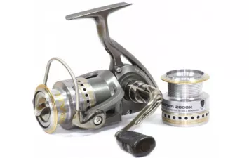 Катушка безынерционная Daiwa Procaster 2000 X