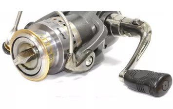 Катушка безынерционная Daiwa Procaster 2000 X