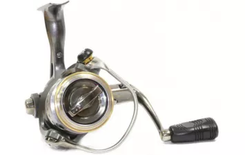 Катушка безынерционная Daiwa Procaster 2000 X