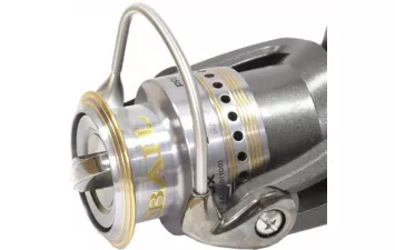 Катушка безынерционная Daiwa Procaster 2000 X