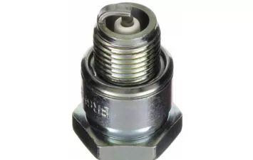 Свеча зажигания NGK BR6HS-10 1090