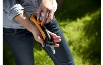 Пила Fiskars ручная малая