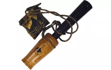 Манок на хищника с 3 насадками (писк мыши, ранен.заяц, лиса, рысь, куница, волк, белка) + CD