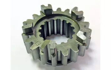 Муфта шлицевая включения пониженной передачи LU075253 (20 зубьев) сталь 172201-103-0000