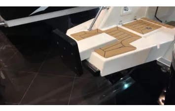 Катер NorthSilver Eagle Star Cabin 655