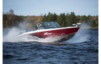 Катер NorthSilver Husky 630 SF