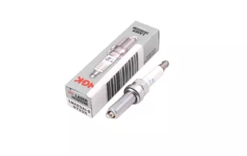 Свеча зажигания NGK LMAR9AI-8 97225 Ski Doo 900 ACE TURBO 415130363 715900492 420897092 420897094