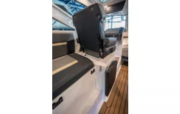 Катер NorthSilver Eagle Star Cabin 655