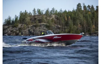 Катер NorthSilver Husky 630 SF