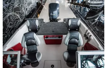 Катер NorthSilver Husky 650 SF