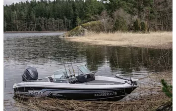 Катер NorthSilver Husky 650 SF