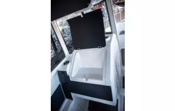 Катер NorthSilver Eagle Cabin 655