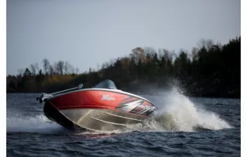 Катер NorthSilver Husky 630 SF