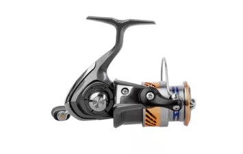 Катушка безынерционная Daiwa 20 Laguna LT 2000 JB4