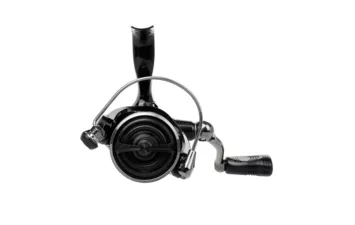 Катушка безынерционная Daiwa 20 RX LT 2000