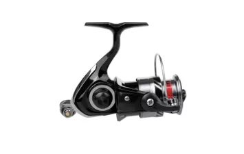 Катушка безынерционная Daiwa 20 RX LT 2000