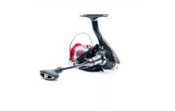 Катушка безынерционная Daiwa 23 Ninja LT 1000