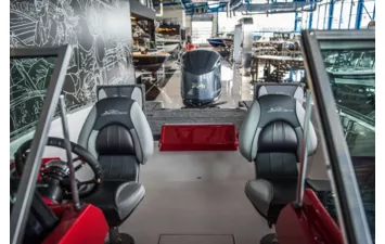 Катер NorthSilver Husky 650 SF