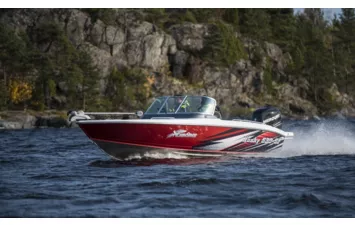 Катер NorthSilver Husky 630 SF