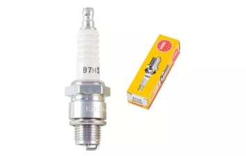 Свеча зажигания NGK B7HS 5110 (ПЛМ Yamaha 94702-00040-00, B7H-S0000-00-00 Suzuki 09482-00082)