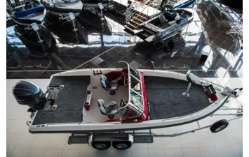 Катер NorthSilver Husky 650 SF